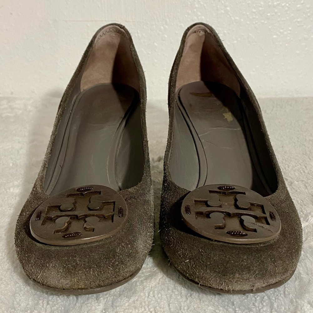 Tory Burch Sally Spilt Suede Wedge Heels Women’s Size 10M Elephant Gray - Picture 4 of 13